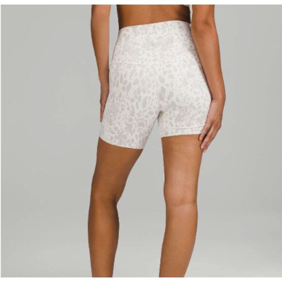 Lululemon Align High-Rise Short 6” Cheetah Camo Antique White Multi Size 16-EUC - Picture 2 of 7
